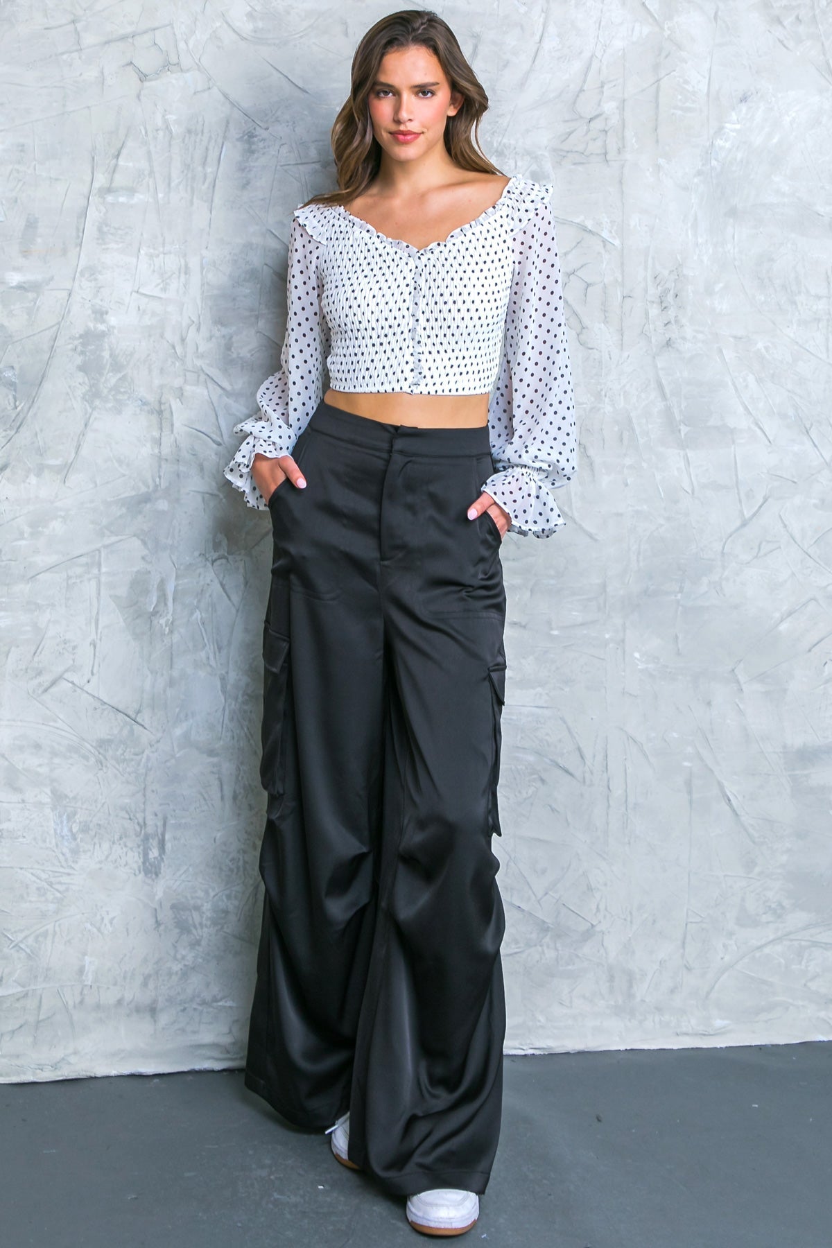 GRACEFUL MOVEMENTS PANTS Flying Tomato